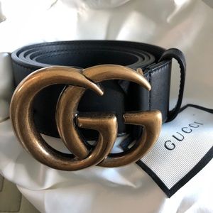 Women’s Gucci belt